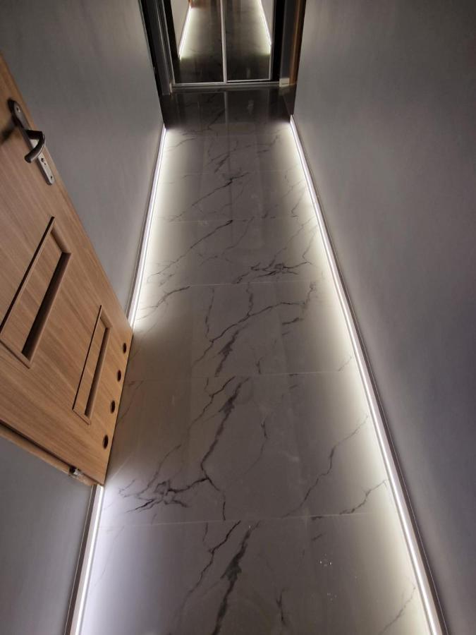 Appartamento Luxury Aparments Klimatyzacja Z Prywatnym Parkingiem Radom Esterno foto